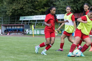 Bild 85 - wCJ VfL Pinneberg - Eimsbuetteler TV : Ergebnis: 0:5